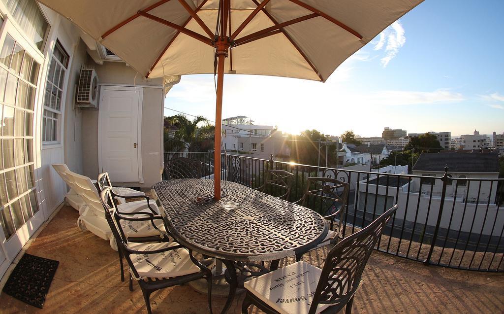 Rhonda'S Manor Boutique Guesthouse Kaapstad Buitenkant foto