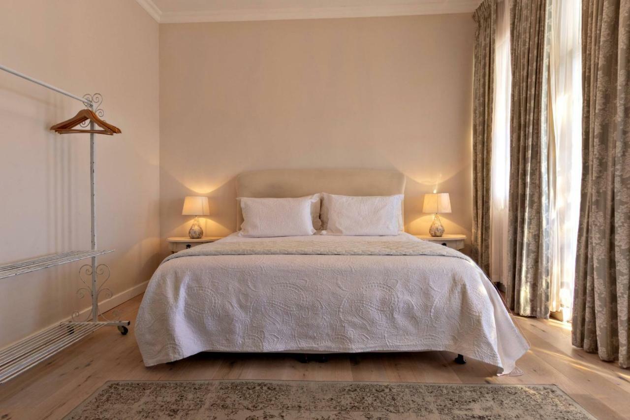 Rhonda'S Manor Boutique Guesthouse Kaapstad Buitenkant foto